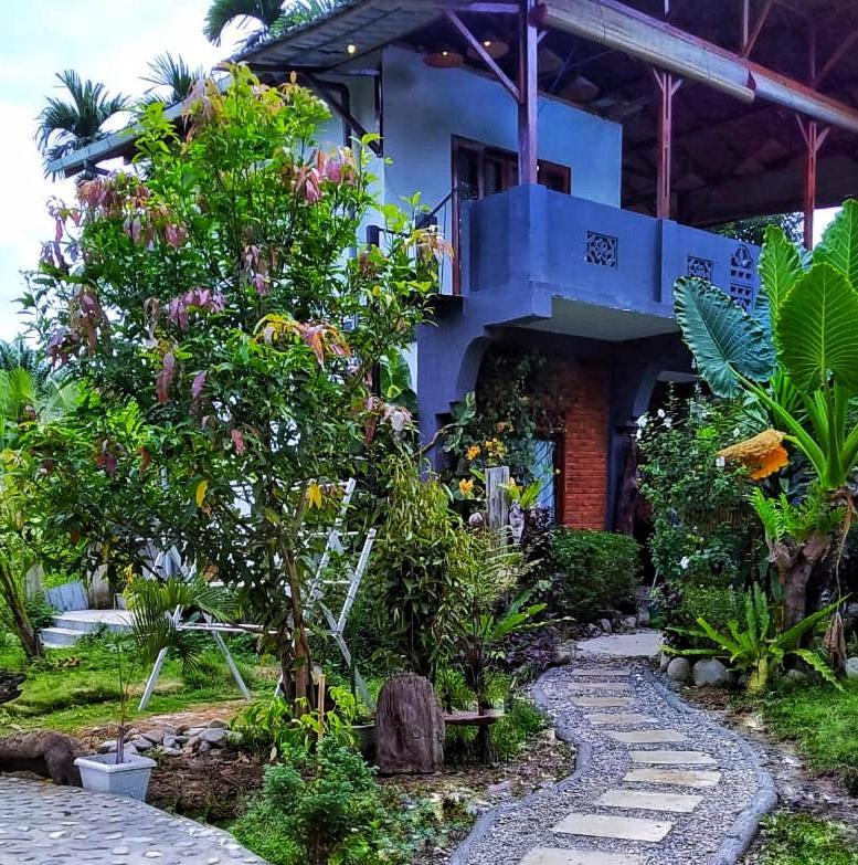 Sumatra Orangutan Discovery Villa Bukit Lawang Exteriör bild